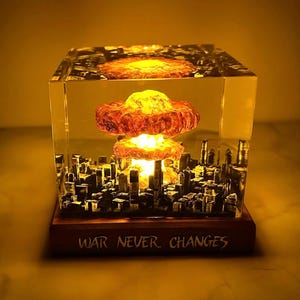 Diorama atomic bomb lamp, explosion bomb resin lamp, Nuke bomb fallout, epoxy resin art, Storm Cloud Lamp, Gift for him, Fathers Day